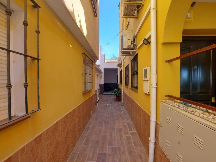 Casa De La Abuela Apartment มาลากา ภายนอก รูปภาพ